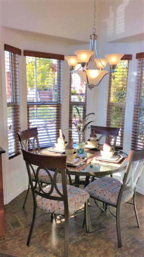 فندق سيدونا باينز ريزورت المظهر الخارجي الصورة A breakfast nook